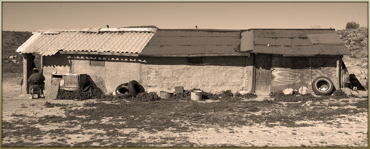 TRIBAL ETHNOGRAPHIC ARTIST HOME IN MEXICO